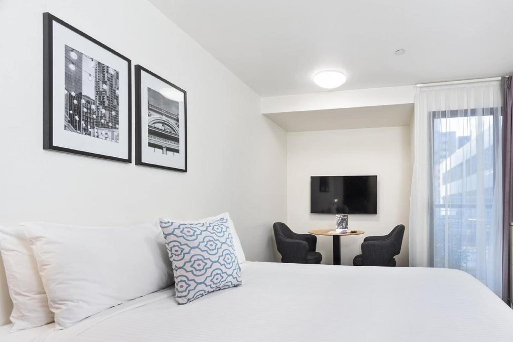 City Edge North Melbourne Apartment Hotel Экстерьер фото