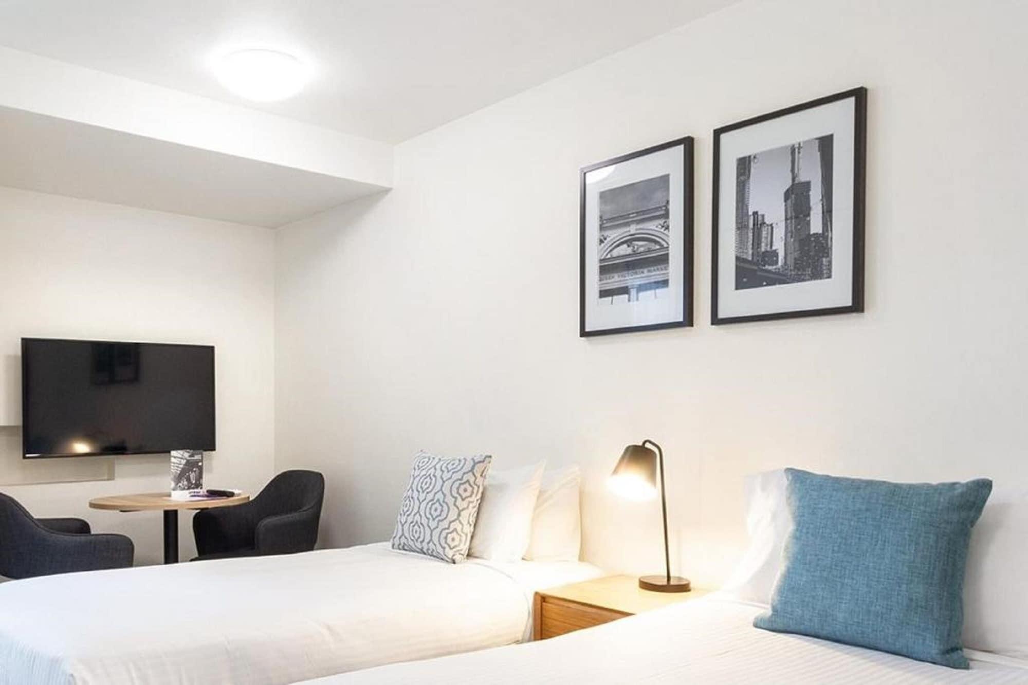 City Edge North Melbourne Apartment Hotel Экстерьер фото